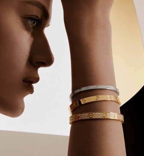 Cartier bracelet hires stock photography and images  Alamy