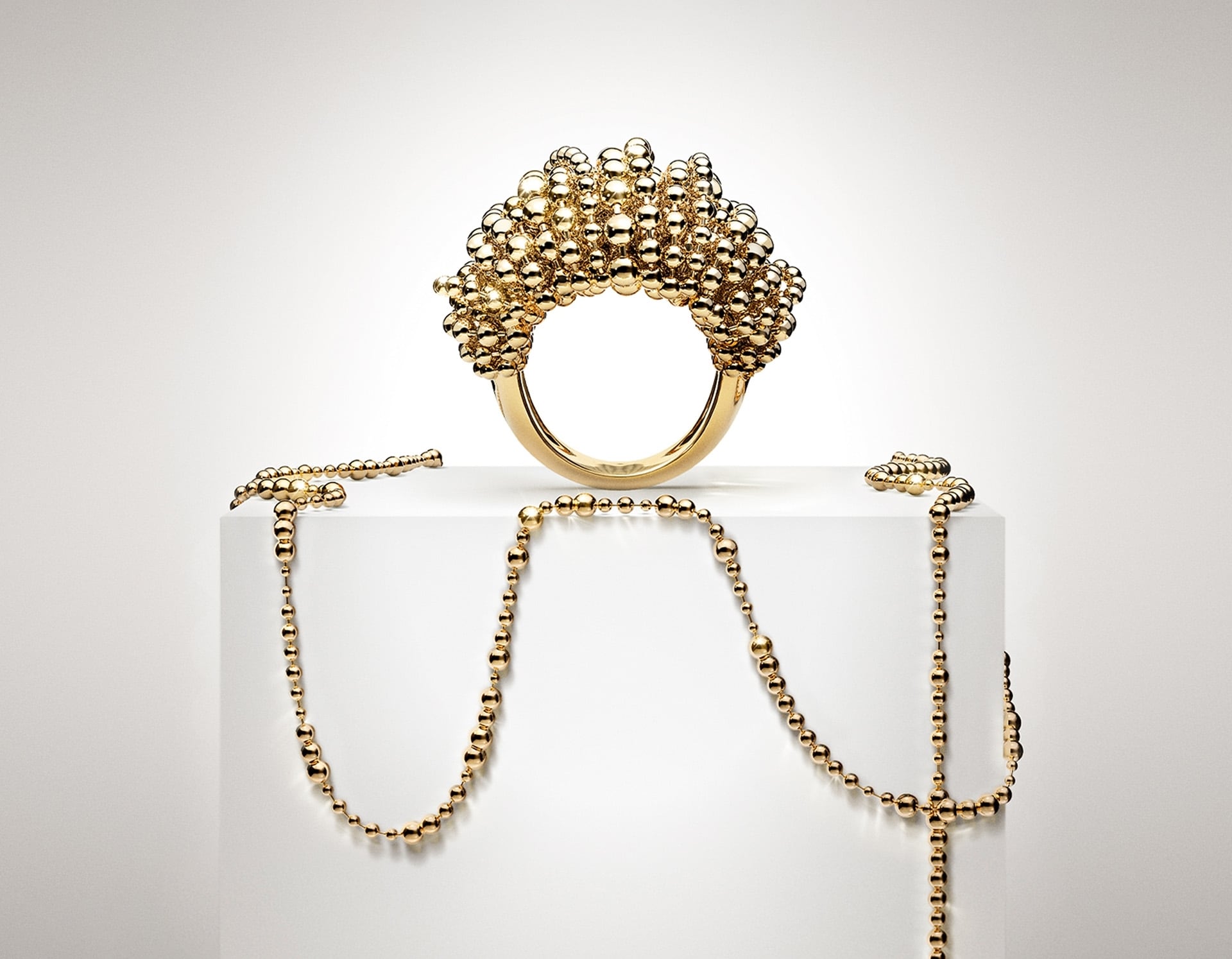Cartier shop jewellery collection