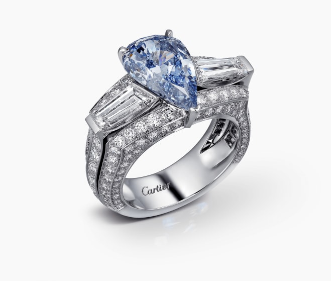 BLEU AZUR RING, 2015