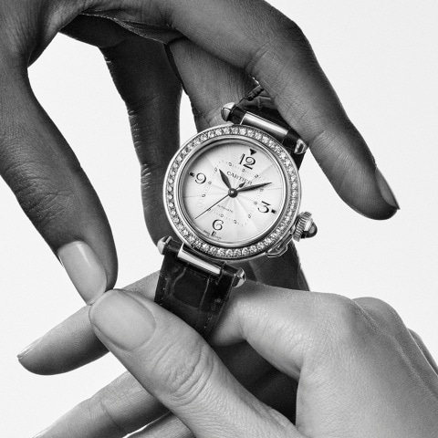 Cartier men's pasha watch 2025