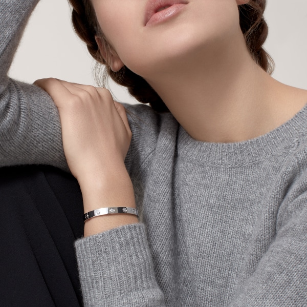 Love bracelet, classic model, 10 diamonds, one screw closure White gold, diamonds