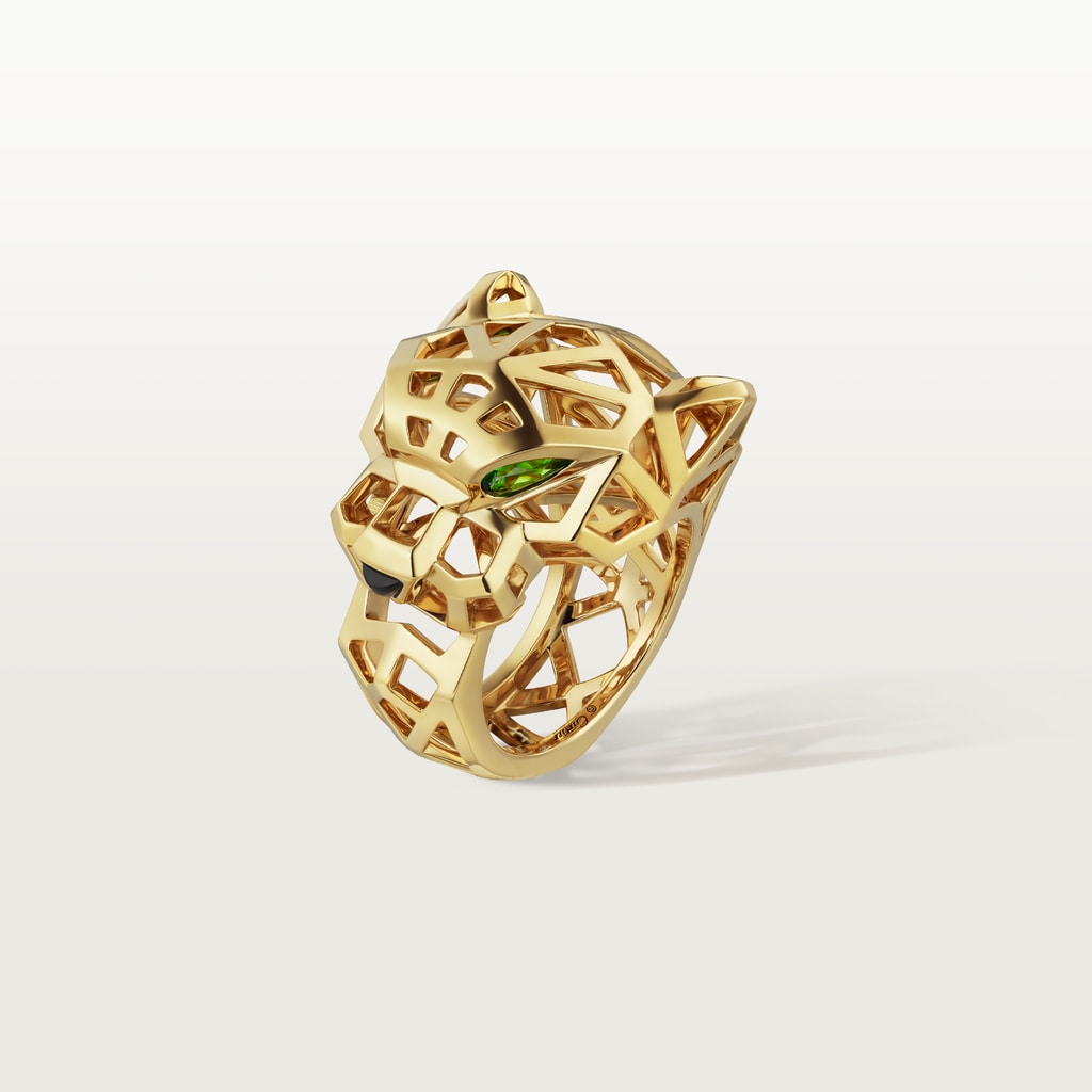 Panthère de Cartier ringYellow gold, onyx, tsavorite garnets