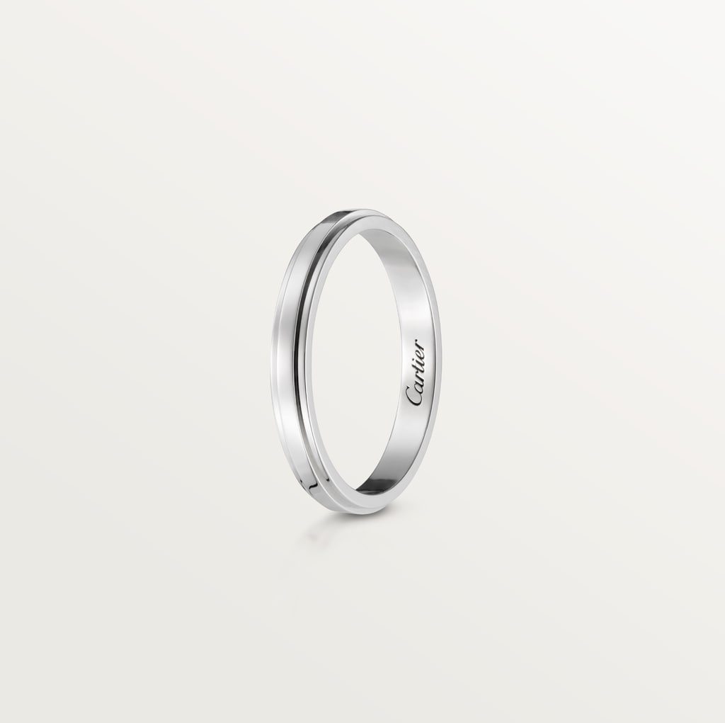 Cartier d'Amour wedding ring, width 2.5 mmPlatinum