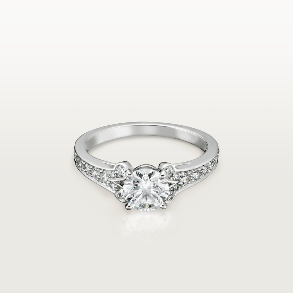 Ballerine solitaire, brilliant-cut diamond, paved  Platinum, diamonds
