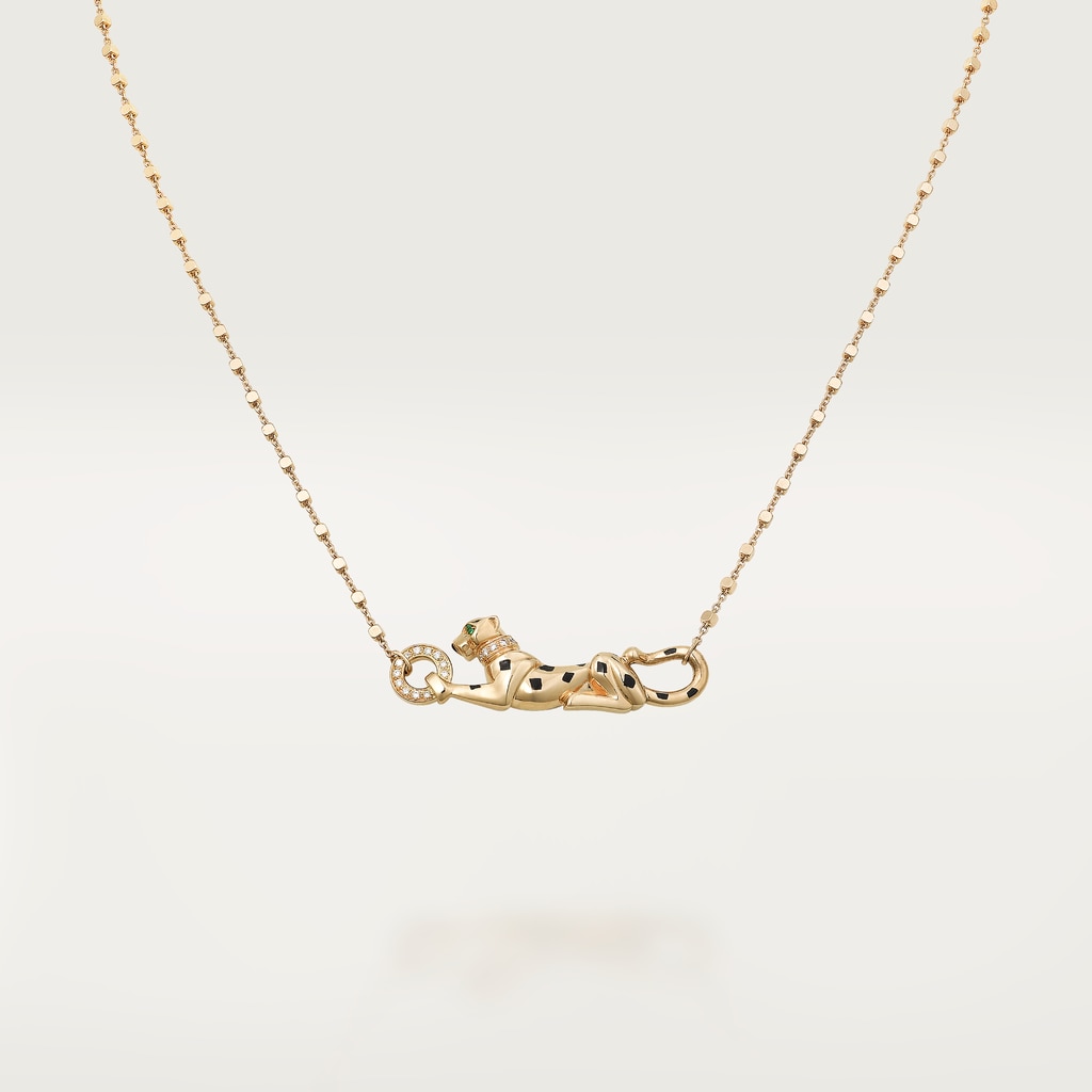 Panthère de Cartier pendant, diamondsYellow gold, tsavorite garnets, diamonds