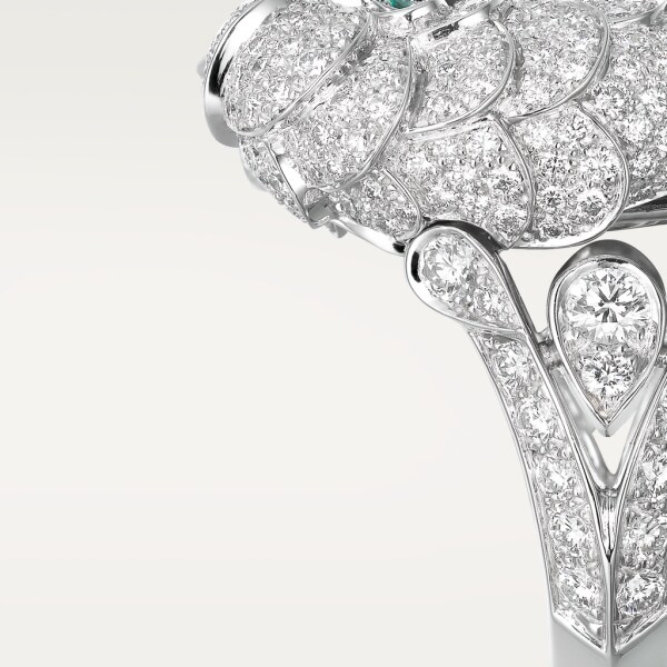 Les Oiseaux Libérés ring White gold, sapphires, emeralds, mother-of-pearl, diamonds