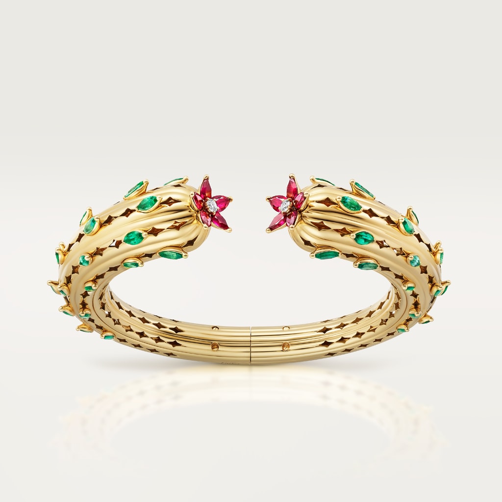 Cactus de Cartier bracelet, emeralds, 2 diamondsYellow gold, emeralds, rubies, diamonds