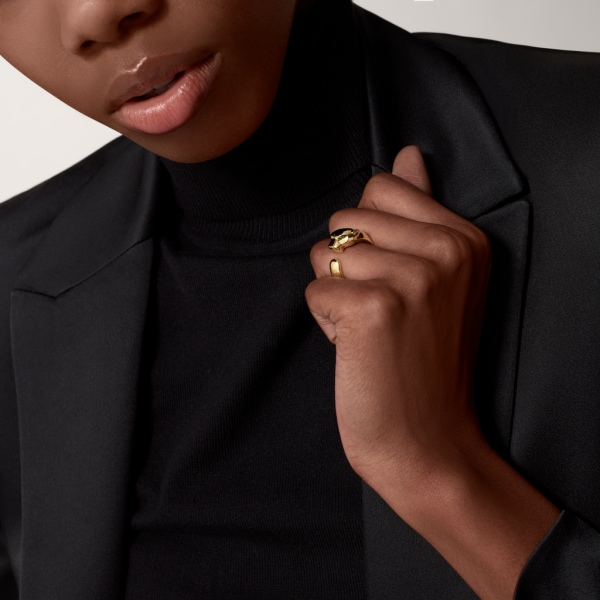 Panthère de Cartier ring, medium model Yellow gold, onyx, tsavorite garnet