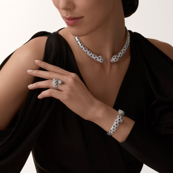 Panthère de Cartier torque necklace, articulated, paved White gold, emeralds, onyx, diamonds