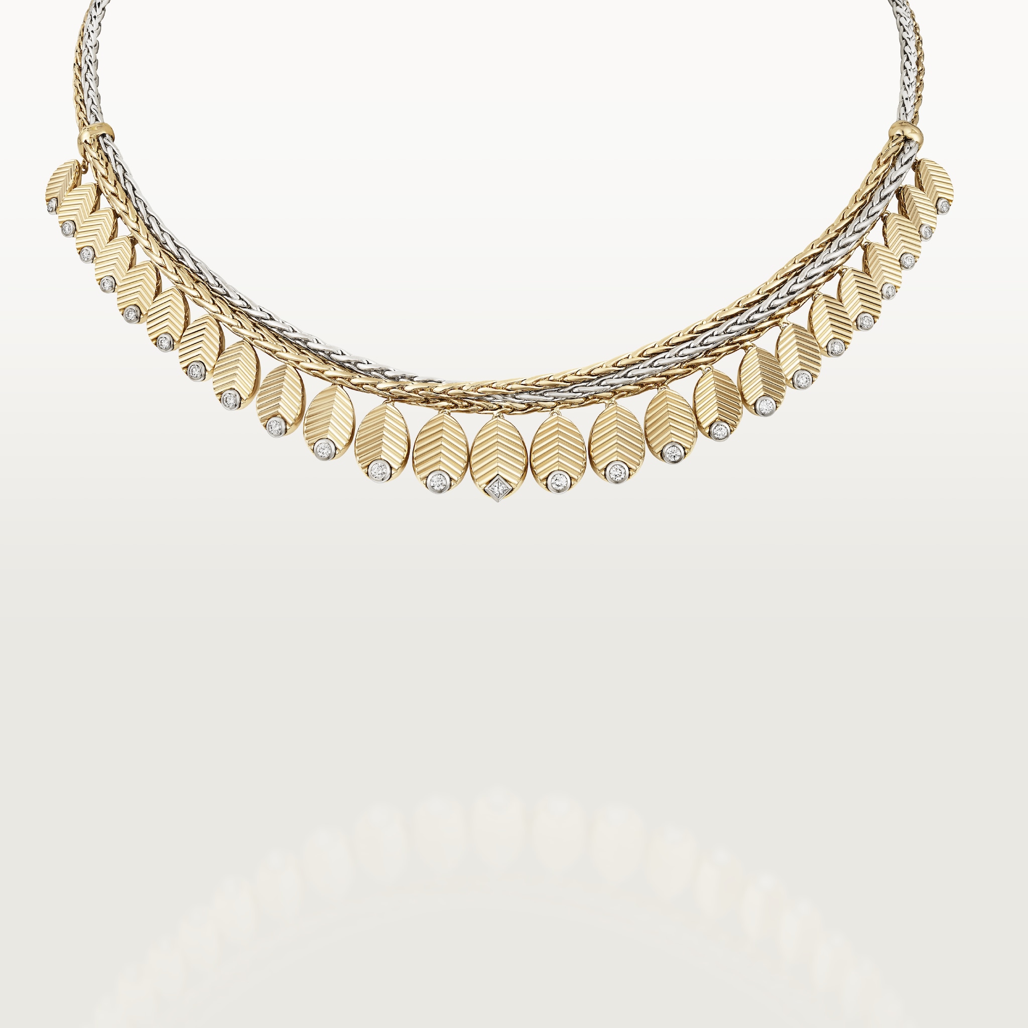 Grain de Café necklace, diamondsYellow gold, white gold, diamonds
