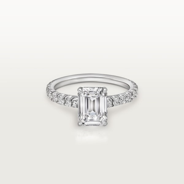 1895 solitaire, emerald-cut diamond, paved   Platinum, diamonds