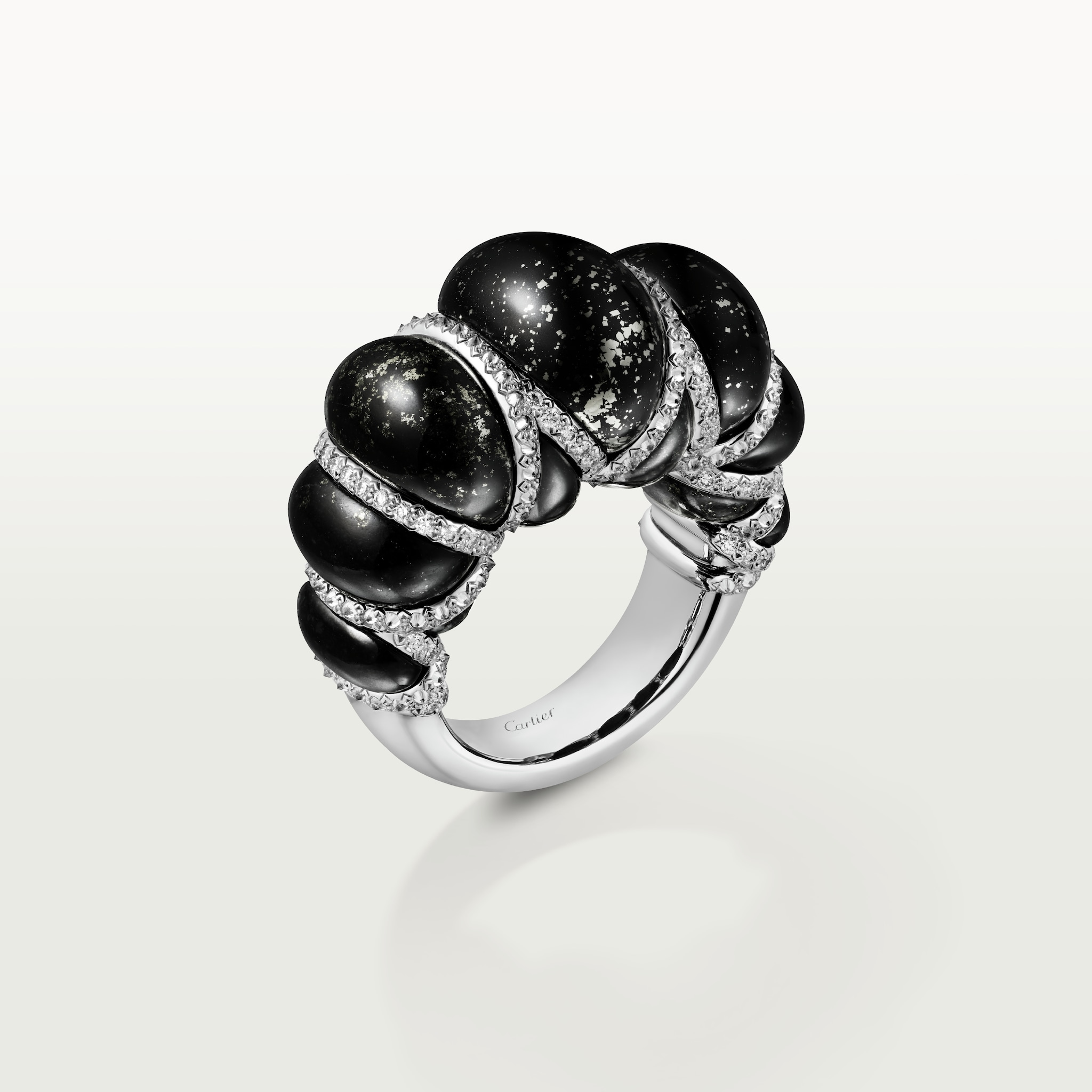 Cartier Libre Tressage ring, metaquartzite, diamondsPlatinum 950/1000, metaquartzites