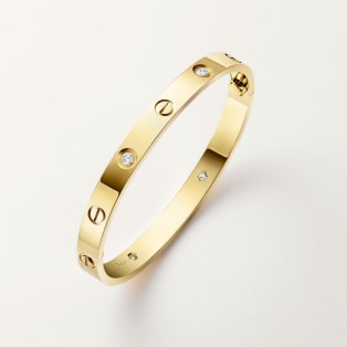 <span class='lovefont'>A </span> bracelet, classic model, 4 diamonds Yellow gold, diamonds